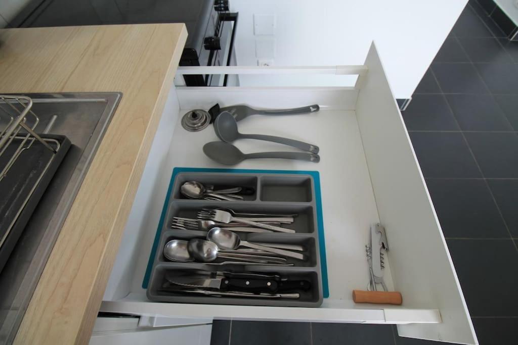 מזון-אלפורט Escale-Marne Fr - 102 - Free Parking - Free Luggage Storage - All Equipped - Linen Included - Washing Machine - 10Mn Walk Metro 8 - Rer A - Panoramic View - From 1 To 4 Guests מראה חיצוני תמונה
