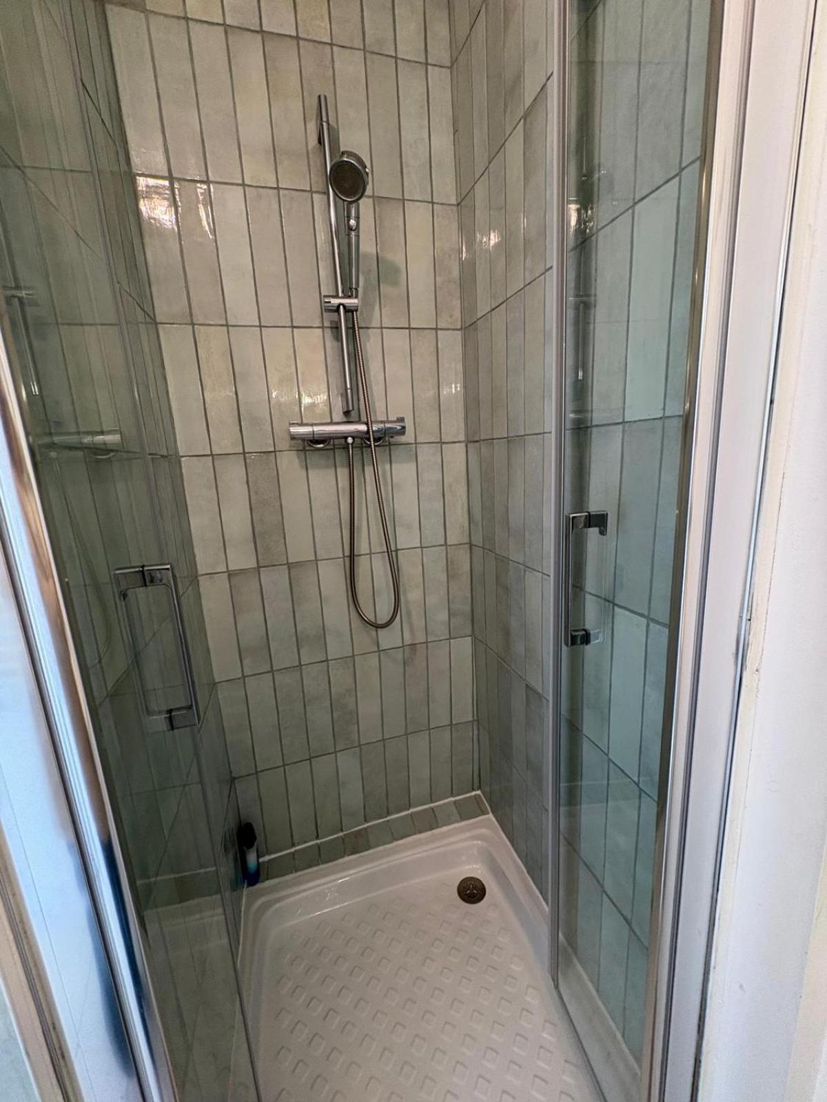 מזון-אלפורט Escale-Marne Fr - 102 - Free Parking - Free Luggage Storage - All Equipped - Linen Included - Washing Machine - 10Mn Walk Metro 8 - Rer A - Panoramic View - From 1 To 4 Guests מראה חיצוני תמונה